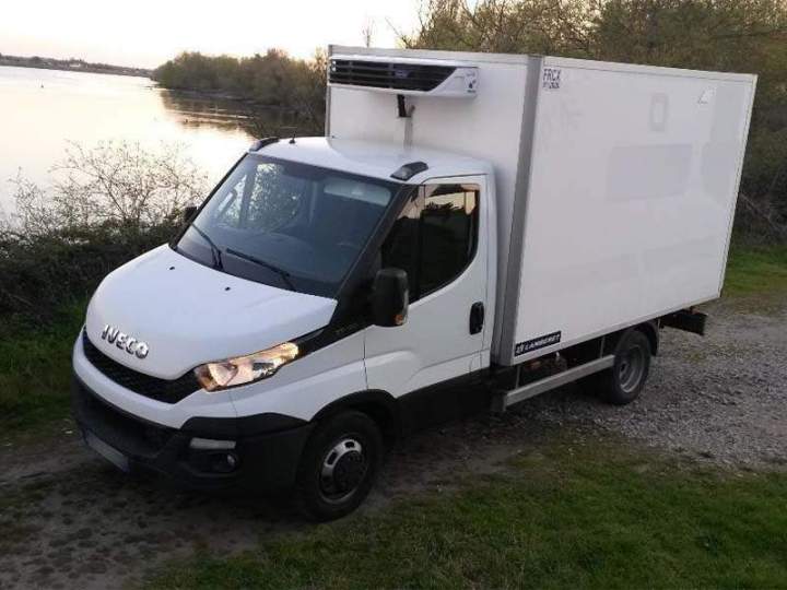 Taxi colis frigorifique, Cholet